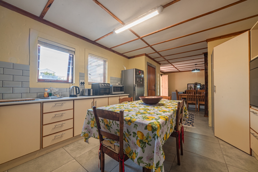 3 Bedroom Property for Sale in Fraaiuitsig Western Cape